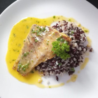Roy's Cafe food