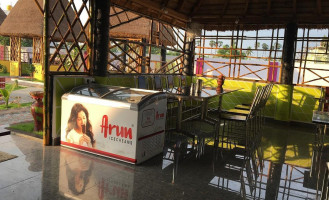 Annam Gramiya Virunthu Family outside