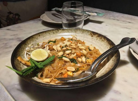 Mamagoto food