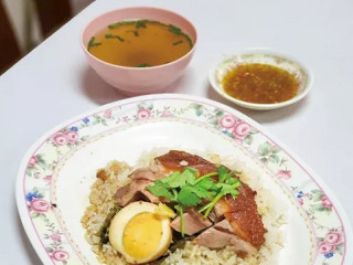 หลกอั้น
