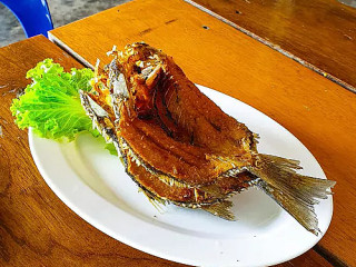 เรอดัง