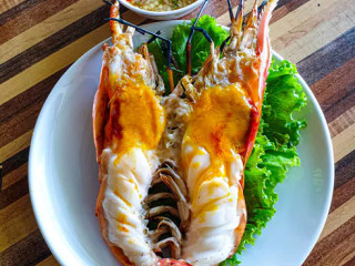 เรือนไทยกุ้งเผา