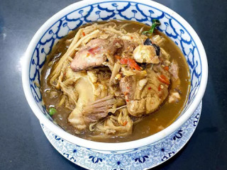 ส้มตำจินดา