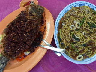 Lai Huat Seafood Lái Fā Hǎi Xiān