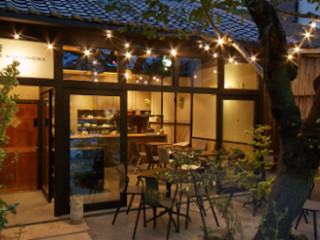 Sakainoma Cafe And Xióng