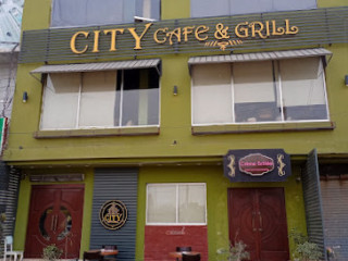 City Cafe Grill