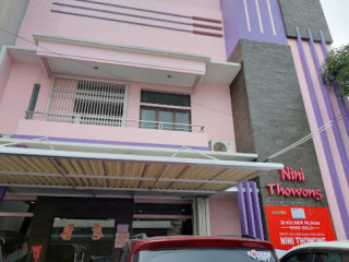 Nini Thowong