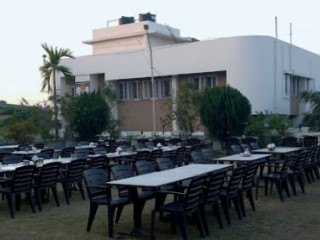 Krishna Krish Cafe
