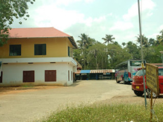 K Karunakaran Memmorial Kadukutty Bus Stand Complex