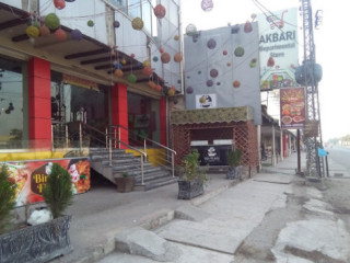 Yakoo's Tea Cafe