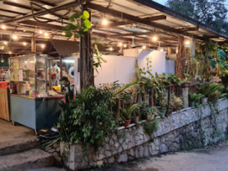 Restoran Wonderland Valley Táo Yuán Gǔ Měi Shí