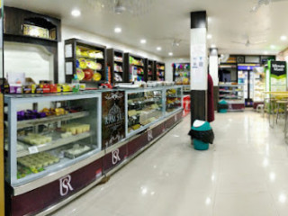 Ram Sri Sweets And Bakery