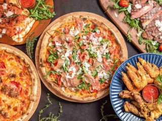 Pizza Perse Chuán Tǒng Shì Yì Dà Lì Pī Sà Zhuān Mài Diàn