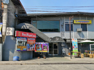 Cockhouse, Laoag City