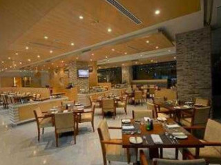 All Day Dining Caspia