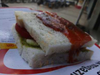 Charbhuja Sandwich