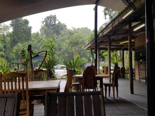 Daintree Siesta Accommodation Campground (formerly Lync Haven)