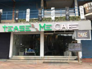 Teaseme Cafe
