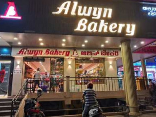 Alwyn Bakery
