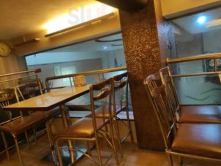 Cafe Metro