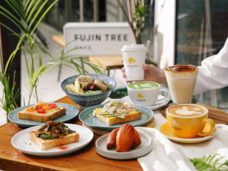 Fù Jǐn Shù Kā Fēi Fujin Tree Cafe
