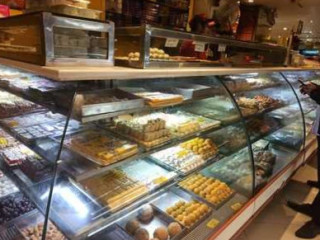 Nathu's Pastry Shop