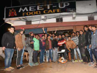 Meet-up Food Cafe