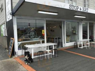 Stop Eat Cafe