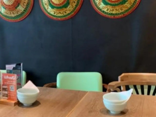 Qīng Yuè Tíng Viet Lime Cafe