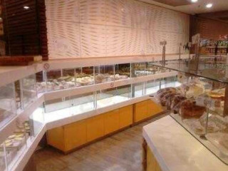 Bread Top Bakery