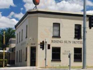 Rising Sun Hotel