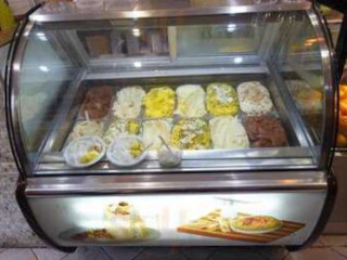 Shiraz Ice Cream