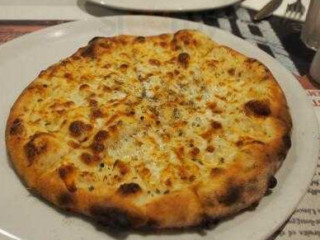 Valentino's Woodfire Pizzeria
