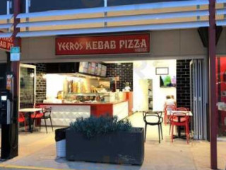 Yeeros Kebab Pizza