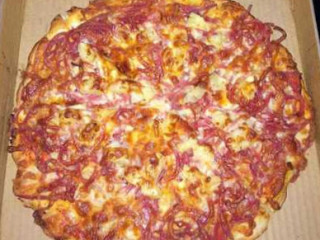 Chevy's Place Pizza