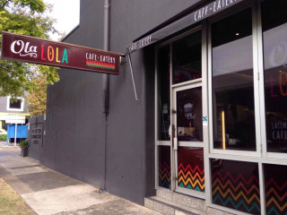 Ola Lola Cafe & Eatery