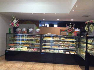 Sommerville Bakery and Patisseries