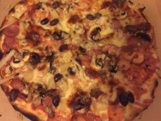 Joe's Pizza Parlour