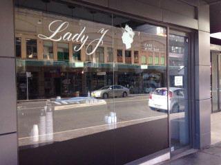 Lady J Cafe & Wine Bar
