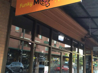 Funky Monkey Cafe