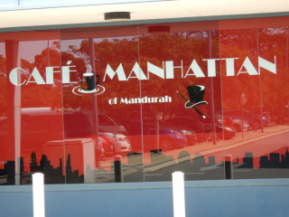 Cafe Manhattan