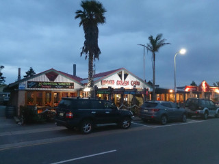 Beachouse Cafe