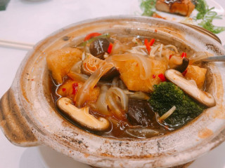 M Garden Vegetarian Cháng Yuè Sù Shí