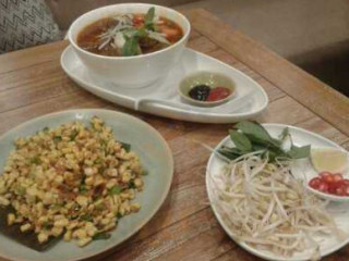 Bon Bistro, Vietnamese Cuisine