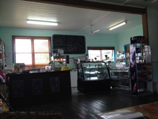 Princetown General Store and Cafe