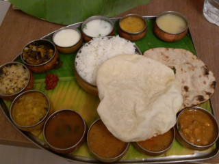 Aakash Inn Restaurant