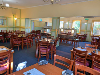 Tailem Bend Hotel And Restaurant