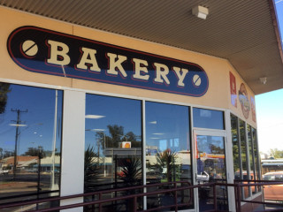 Round About Bakery