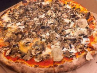 Woodfired In And Out Pizza