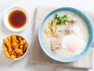 Chek Kee Noodle And Congee Chicken